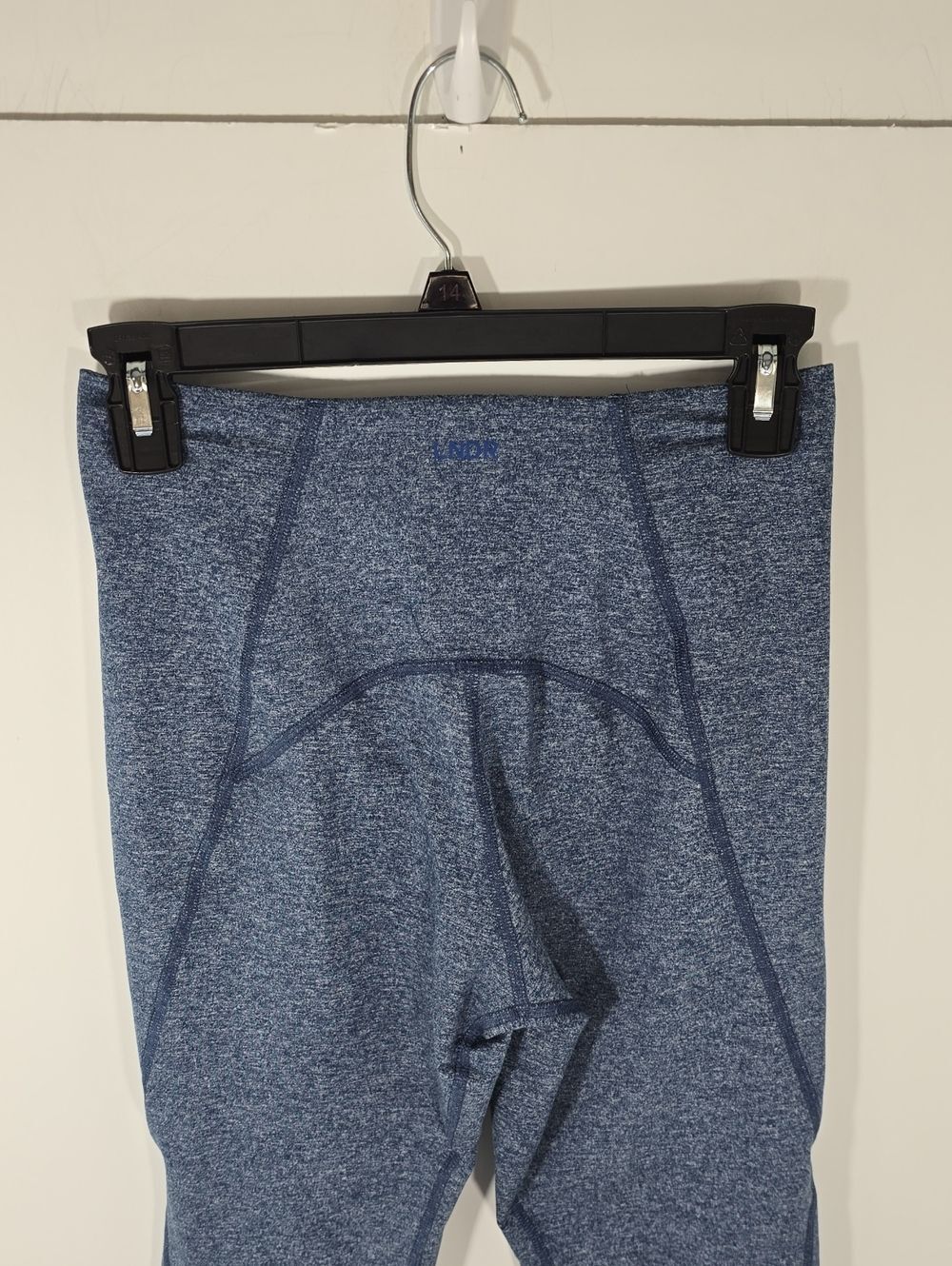 {LNDR} The Sunday 8/8 Leggings in Carbon Marl - Size SMALL - Picture 5 of 9